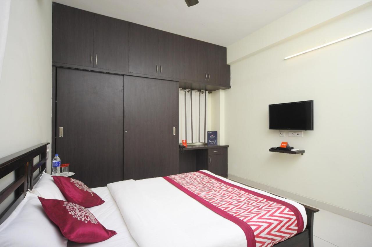 Capital O 16507 The Lawns Hotel Tada Ngoại thất bức ảnh