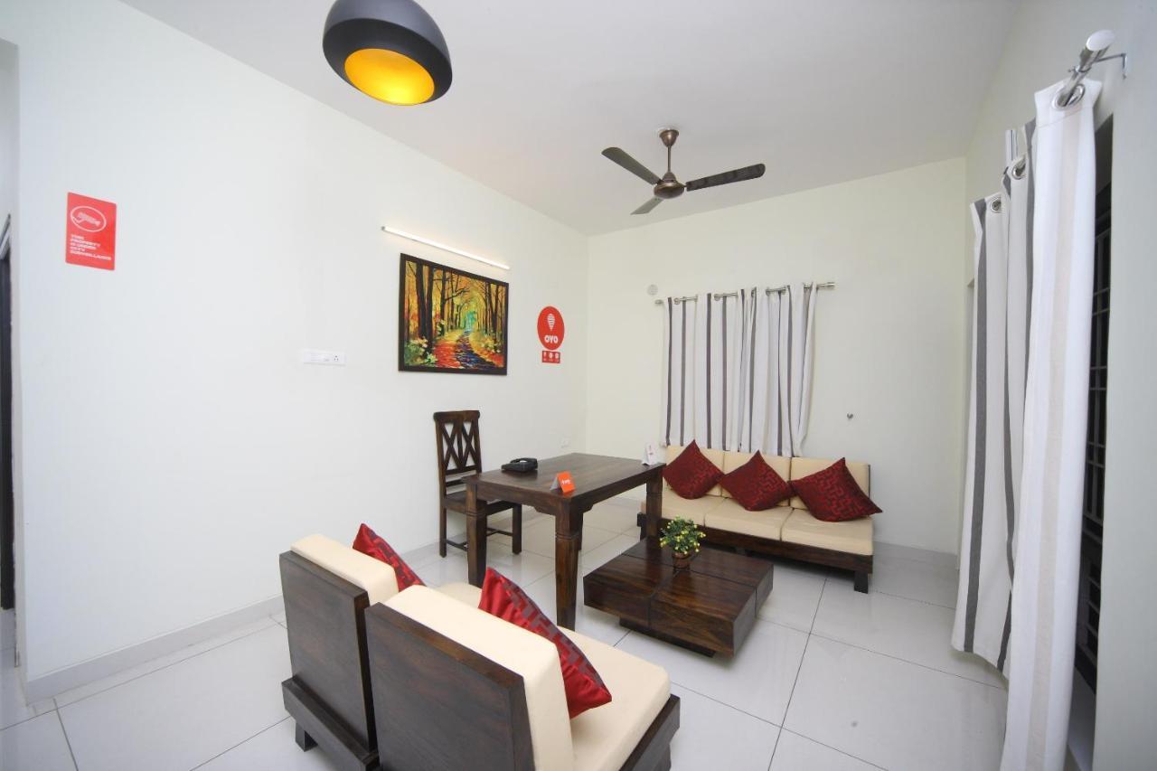 Capital O 16507 The Lawns Hotel Tada Ngoại thất bức ảnh