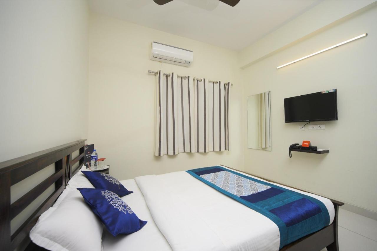 Capital O 16507 The Lawns Hotel Tada Ngoại thất bức ảnh
