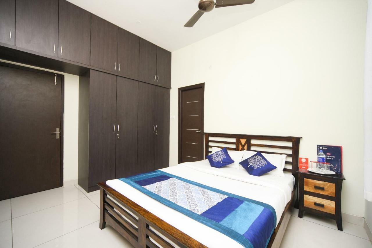 Capital O 16507 The Lawns Hotel Tada Ngoại thất bức ảnh